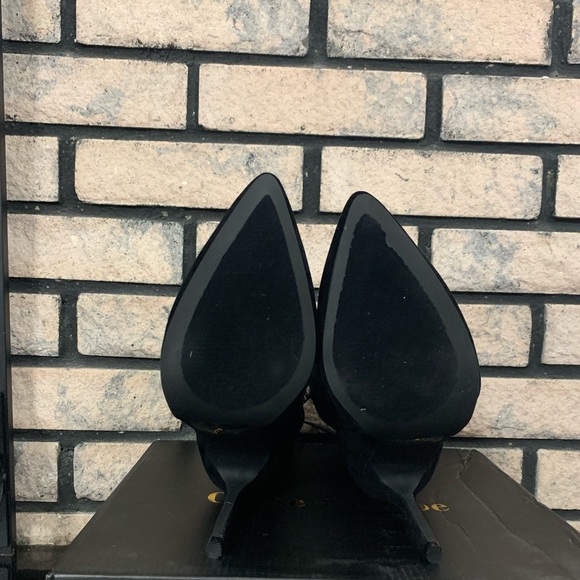 Women’s black boots - Picture 3 of 3